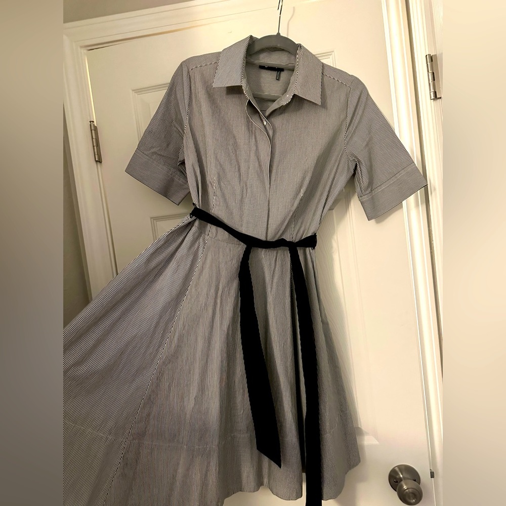 DKNY size 6 black and white striped, collared dress with cuff sleeve and tie